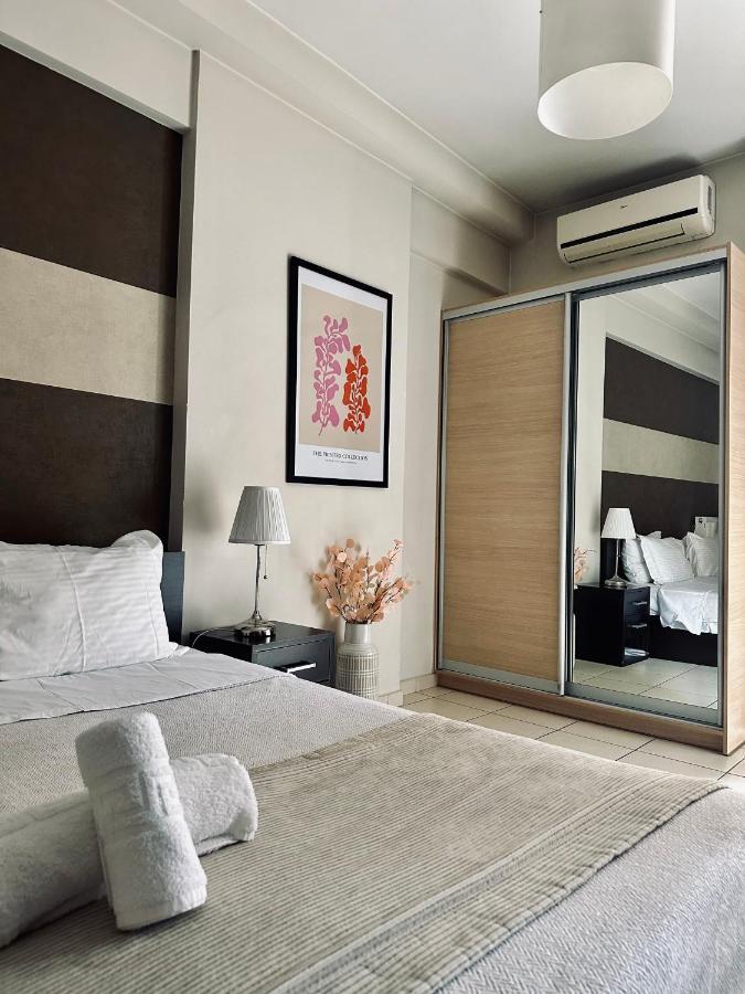 Mc Queen Rooms & Apartments Atenas Exterior foto
