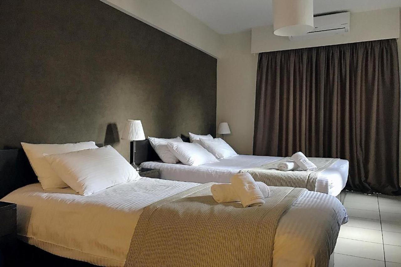 Mc Queen Rooms & Apartments Atenas Exterior foto
