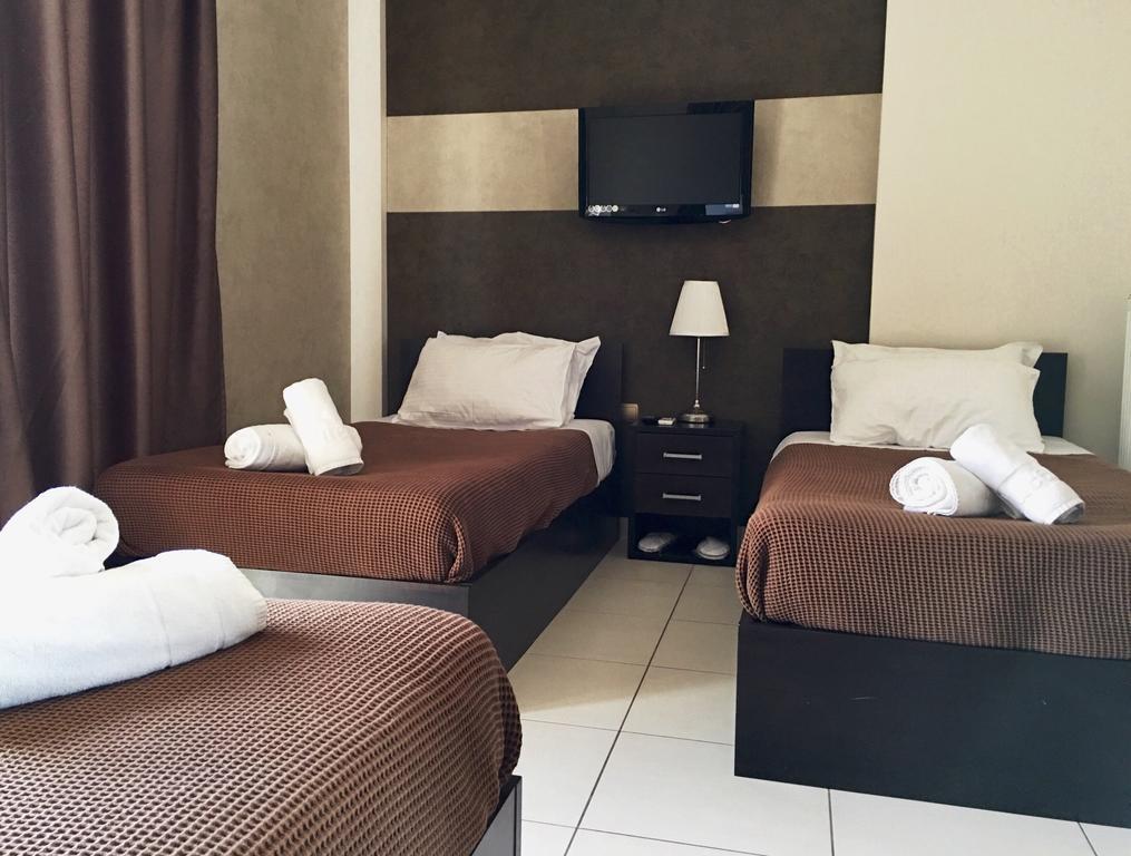Mc Queen Rooms & Apartments Atenas Exterior foto